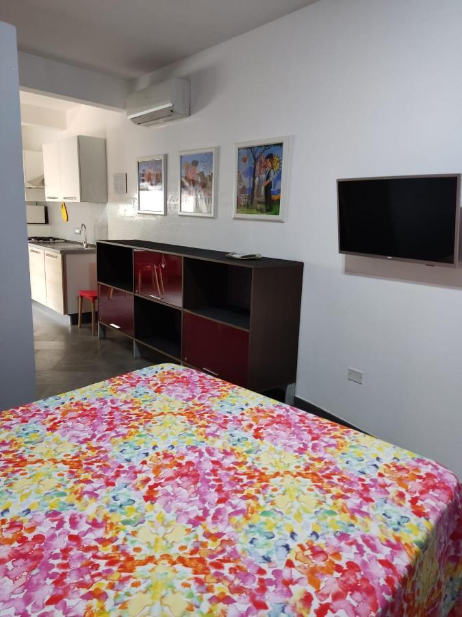 Arco Bianco - Monolocali Apartment Tortoli Bagian luar foto