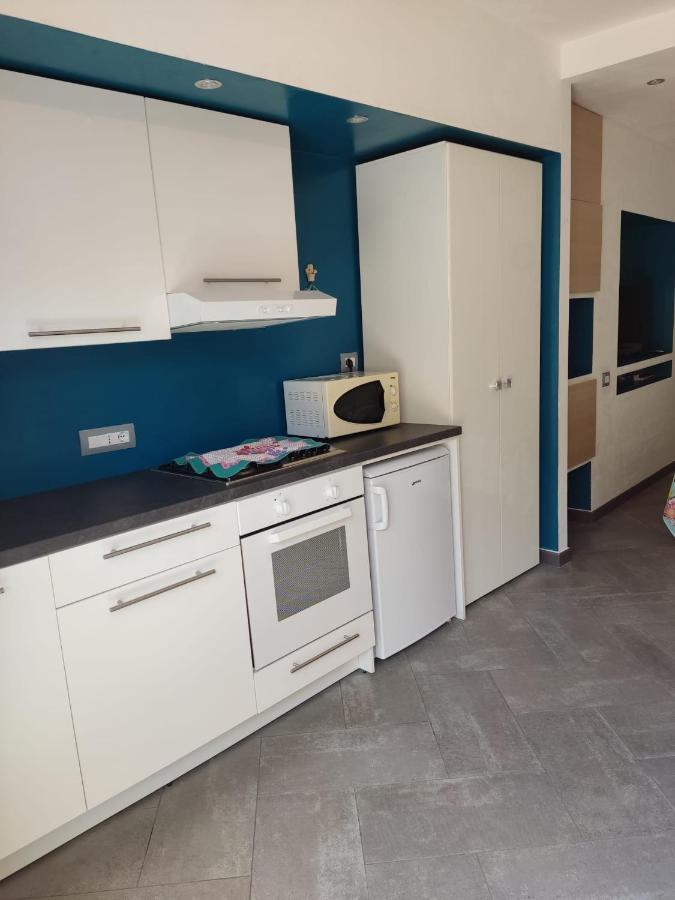 Arco Bianco - Monolocali Apartment Tortoli Bagian luar foto