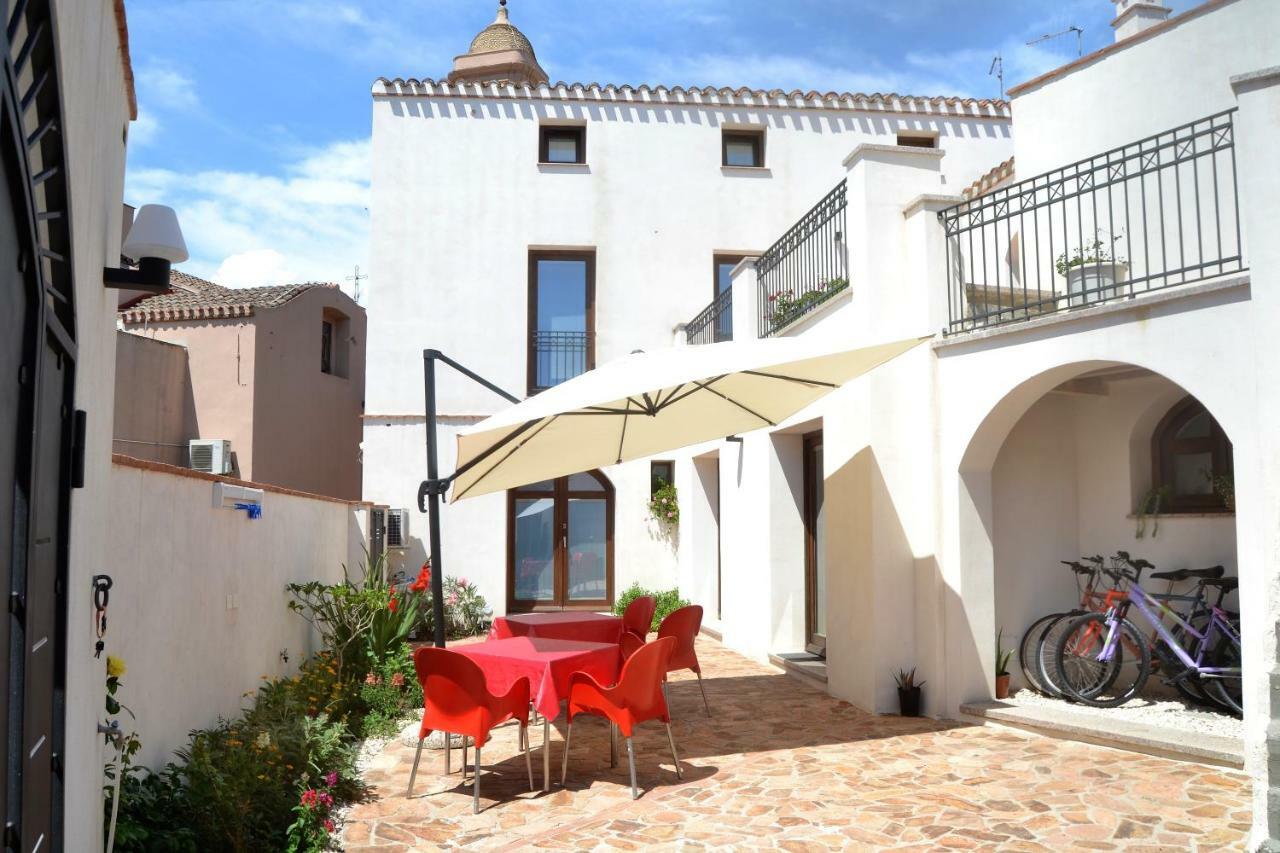 Arco Bianco - Monolocali Apartment Tortoli Bagian luar foto